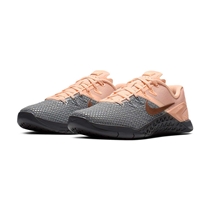 tênis nike metcon 4 xd metallic feminino