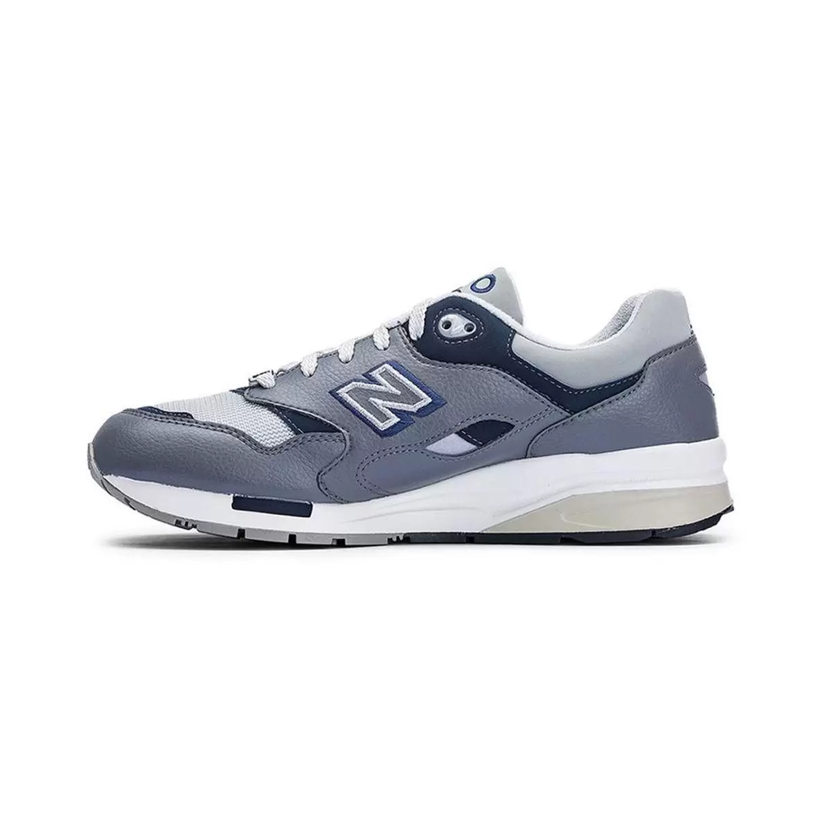 New balance 1600 sport preto sale e branco