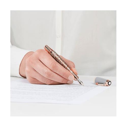 Caneta tinteiro Montblanc Boh me Dou Moongarden